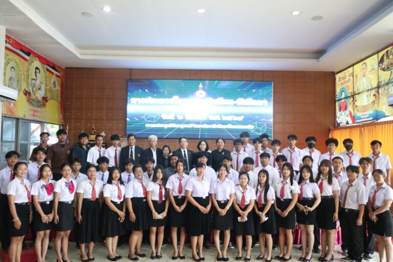 การประกวดโครงงานนักเรียน นักศึกษา และงานวิจัยในชั้นเรียนของครูผู้สอน สถานศึกษาอาชีวศึกษาเอกชน จังหวัดกาฬสินธุ์ ประจำปีการศึกษา 2568